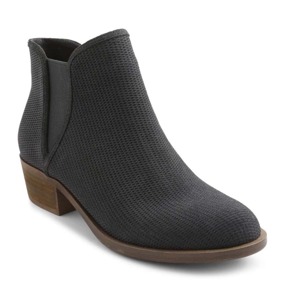 Kensie suede Bootie